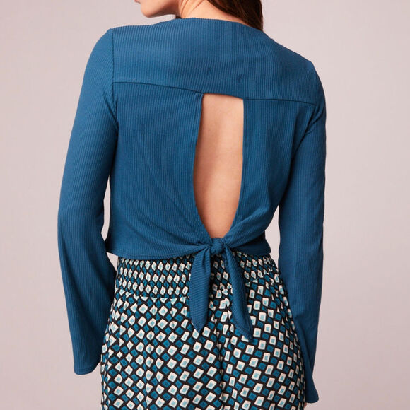 NWT B.O.G. Band of the Free Avril Mock Neck Tie Back Crop Top Sz. M [8-10] Teal - Picture 6 of 10